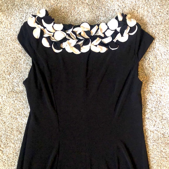 Taylor Black Evening Dress Size 2 - Picture 4 of 6